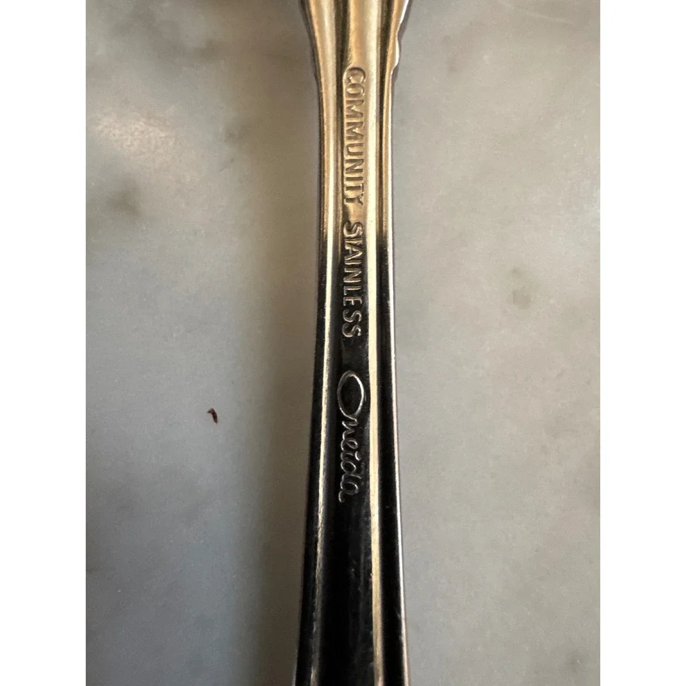 Oneida Community Stainless Cherbourg Teaspoons Set of 6 Ornate Floral Flatware